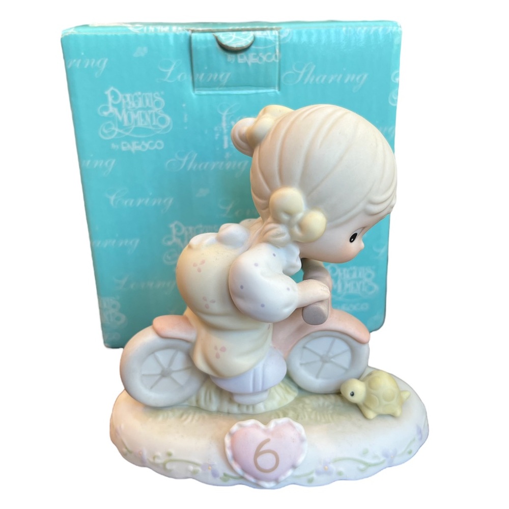 Precious Moments Vintage Growing In Grace Age 6 Little Girl Figurine